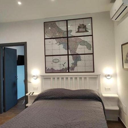 Suite Napoletana Napoli Eksteriør bilde